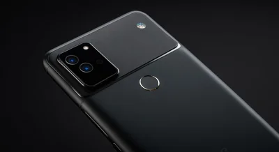 Google Pixel 10 Pro Review 2026: Tensor G5, Camera AI & Buy Verdict